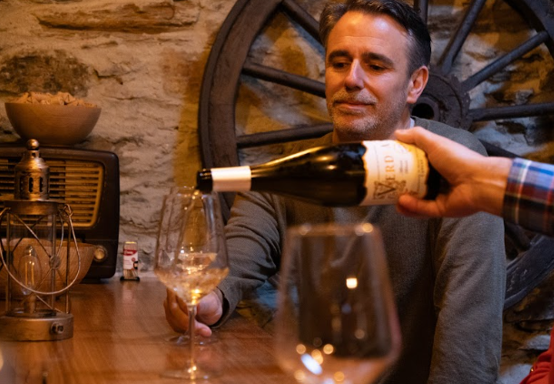 Un viaje al corazón del vino de Cangas | Bodegas La Verdea